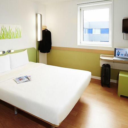 Ibis Budget Lleida Luaran gambar