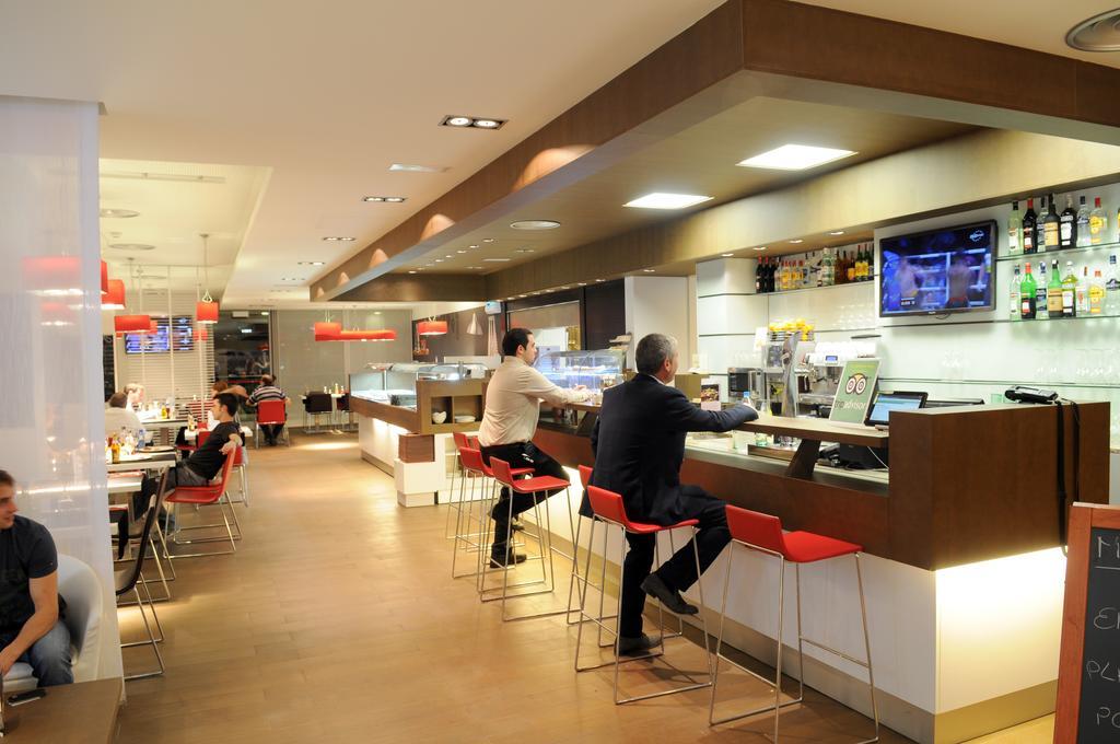 Ibis Budget Lleida Luaran gambar